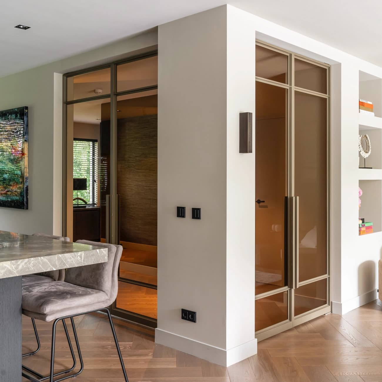 Bronzen stalen deur in Amsterdam