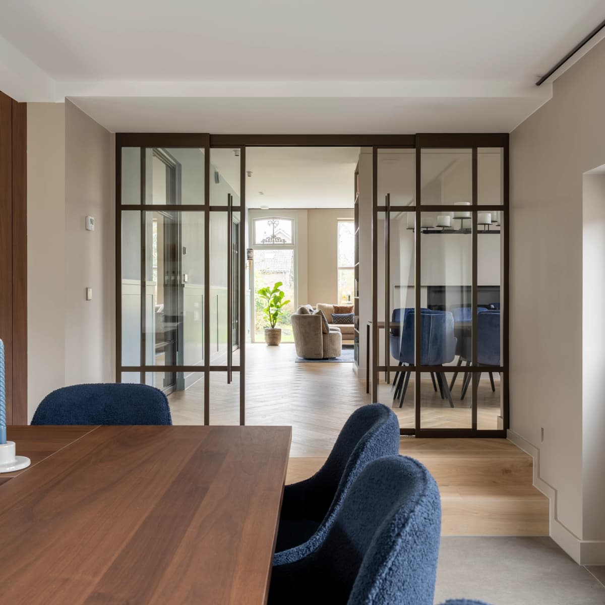 Stalen maatwerk in een monumentaal interieur