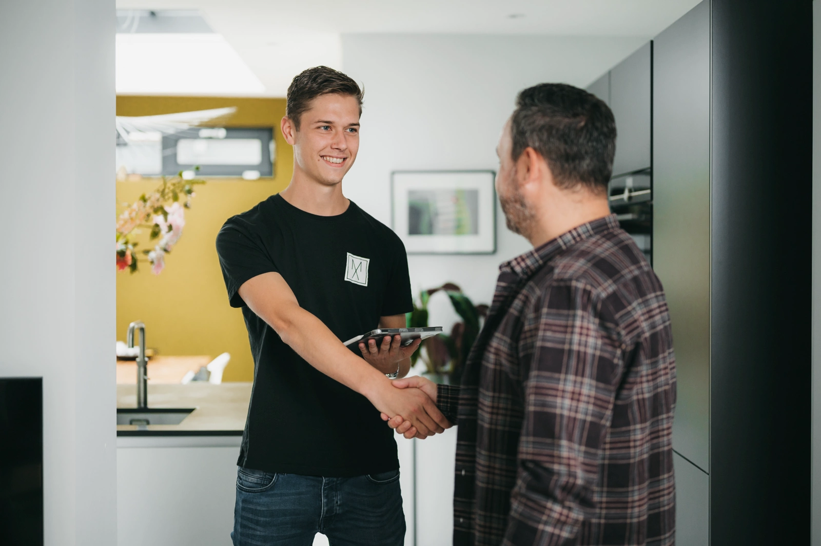 Metaal Art in contact met klant